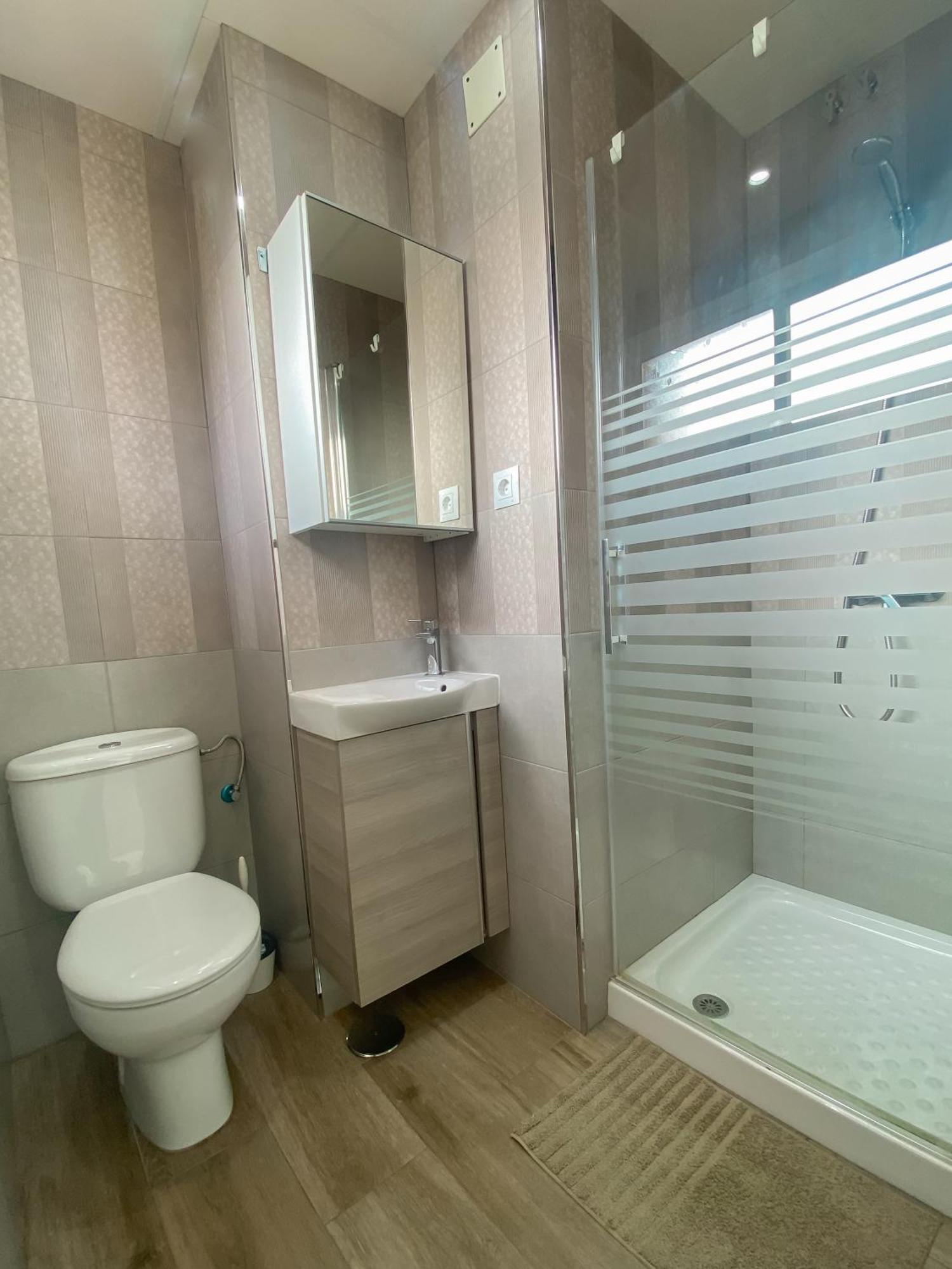 3 Y 3 Baths Y Aparcamiento Catedral