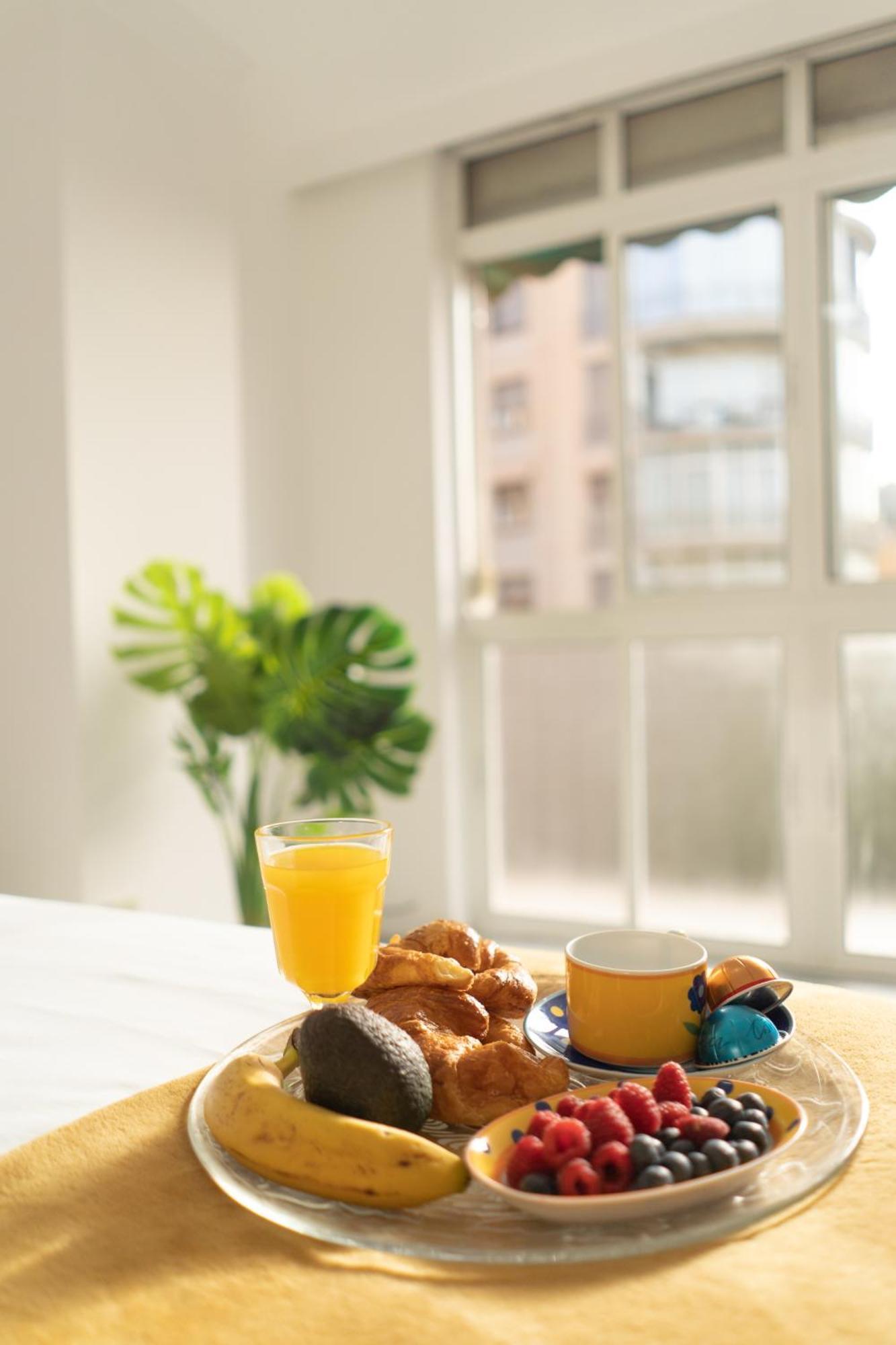 3 Y 3 Baths Y Aparcamiento Catedral Apartment Malaga