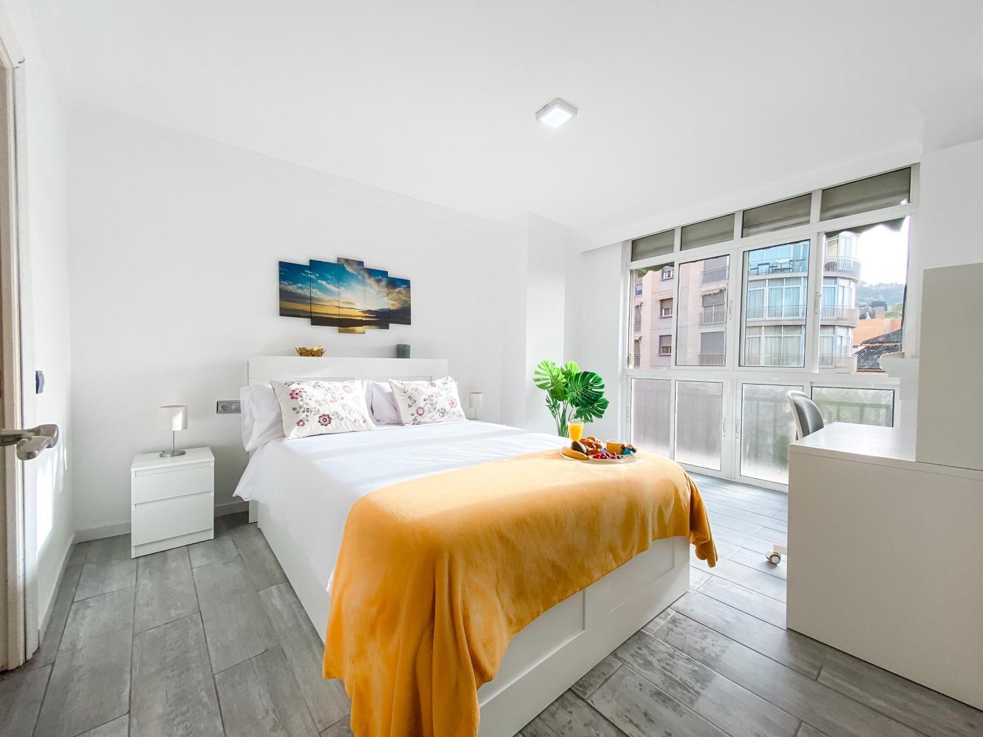 3 Y 3 Baths Y Aparcamiento Catedral Apartment *