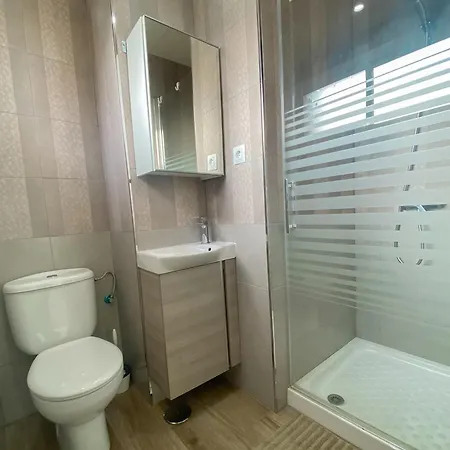 3 Rooms Y 3 Baths Y Aparcamiento Catedral Malaga Exterior photo